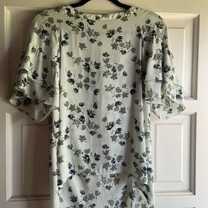 Loft Flowy Floral Short Sleeve Blouse